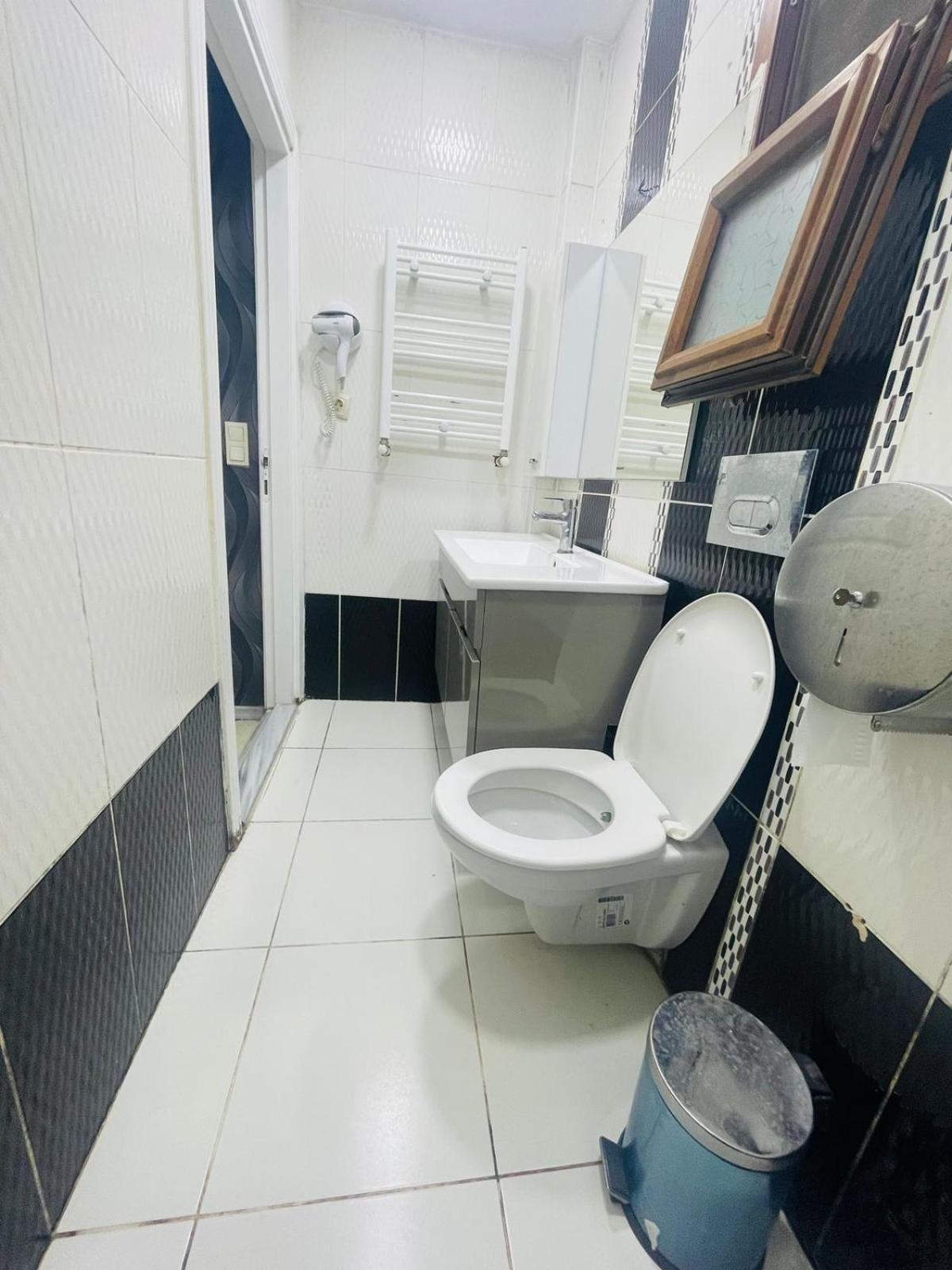 Taksim Sweet Central Hotel Истанбул Екстериор снимка